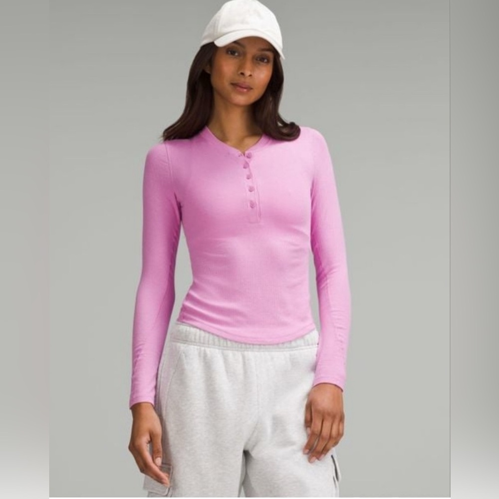 Lululemon Hold Right long sleeve Henley size 6